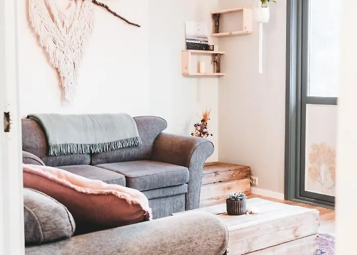 Furu & Cafe 旅馆 Bostad