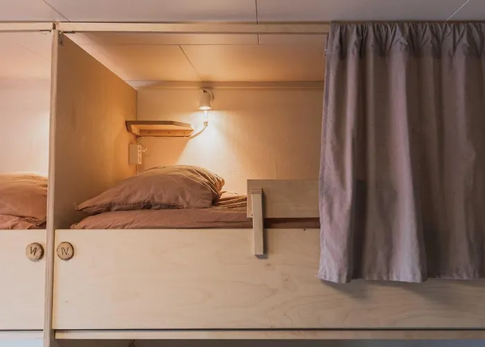 Hostel Furu & Cafe