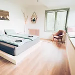 Furu & Cafe Hostel