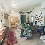 Furu & Cafe Hostel *